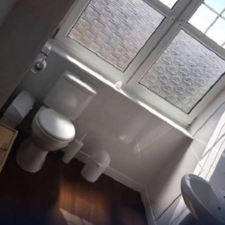 Oyo Gothenburg Hotel Dunfermline Buitenkant foto