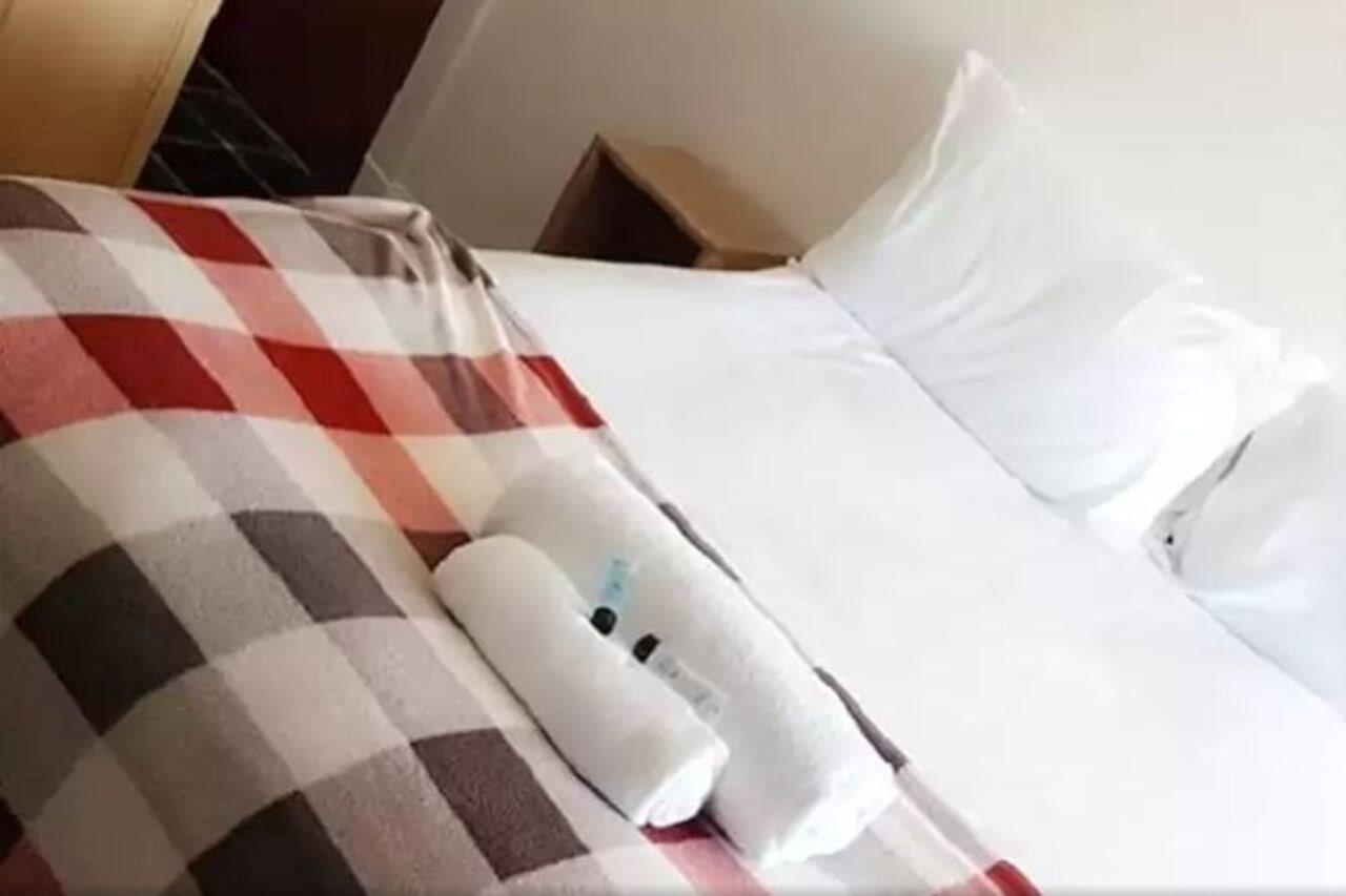 Oyo Gothenburg Hotel Dunfermline Buitenkant foto